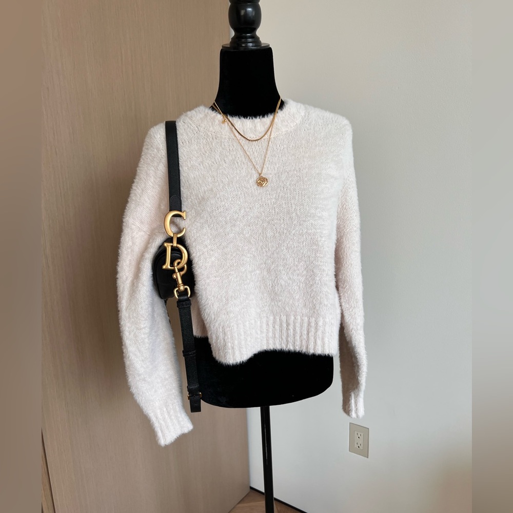 AE Cropped Eyelash Sweater